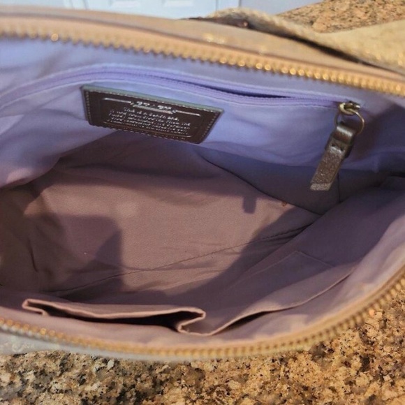 Coach Lurex New York Script Holiday Limited Edition Hobo F17472 - Picture 7 of 14